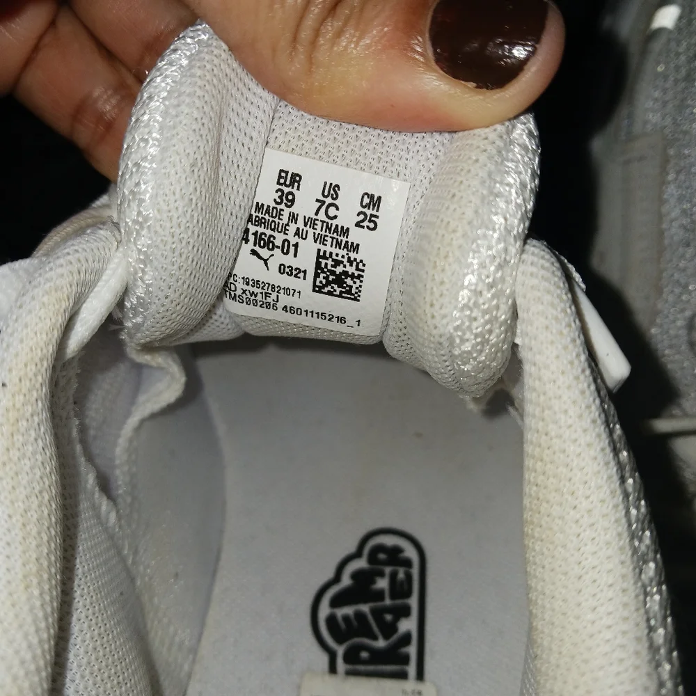 Puma Basketball dreamer Women black & white sneakers